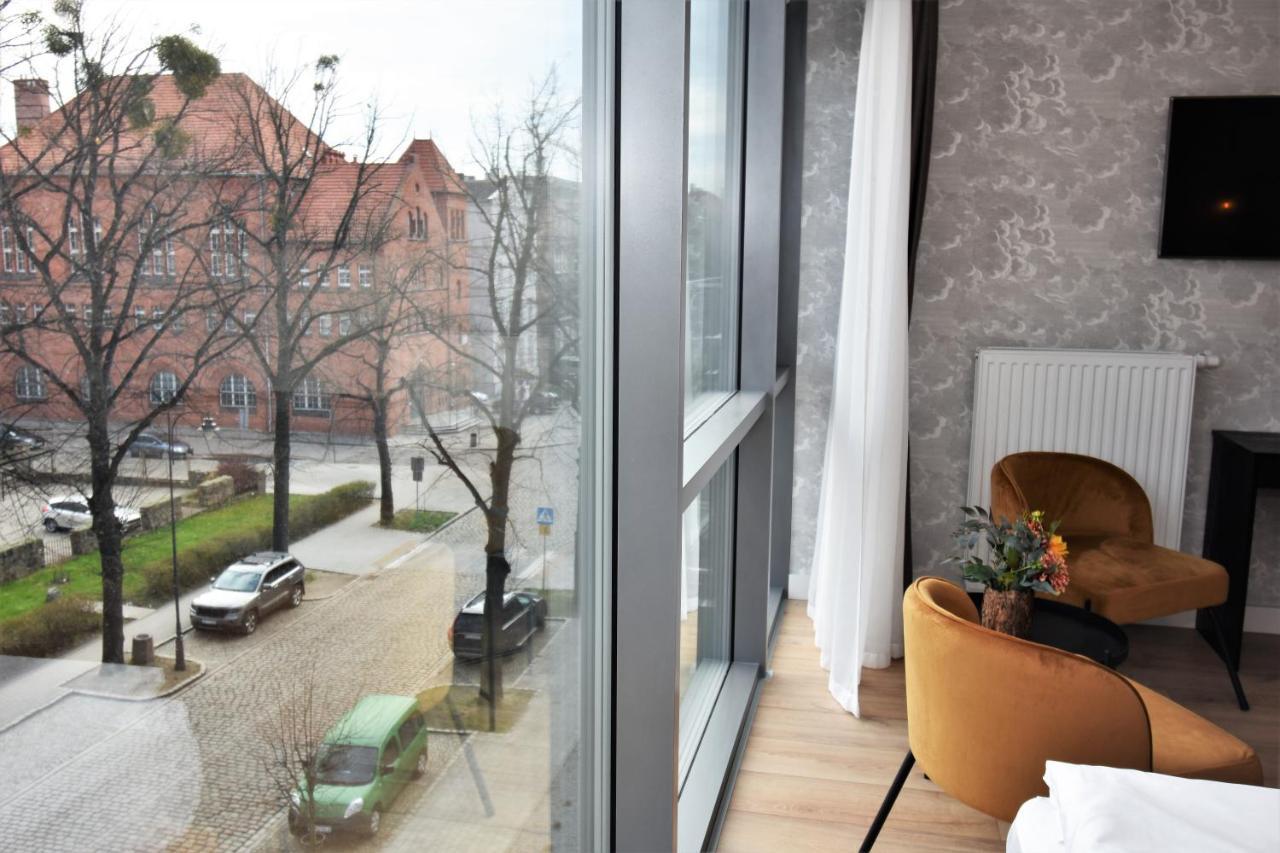 Patio Riverfront Aparthotel グダニスク エクステリア 写真