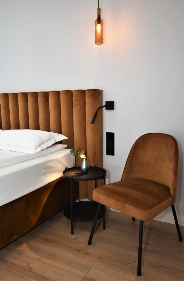 Patio Riverfront Aparthotel グダニスク エクステリア 写真