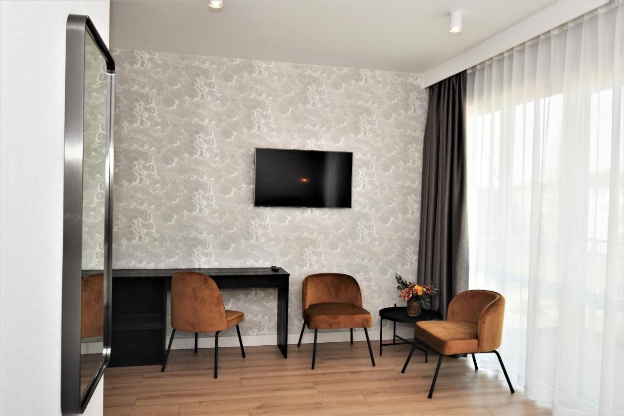 Patio Riverfront Aparthotel グダニスク エクステリア 写真