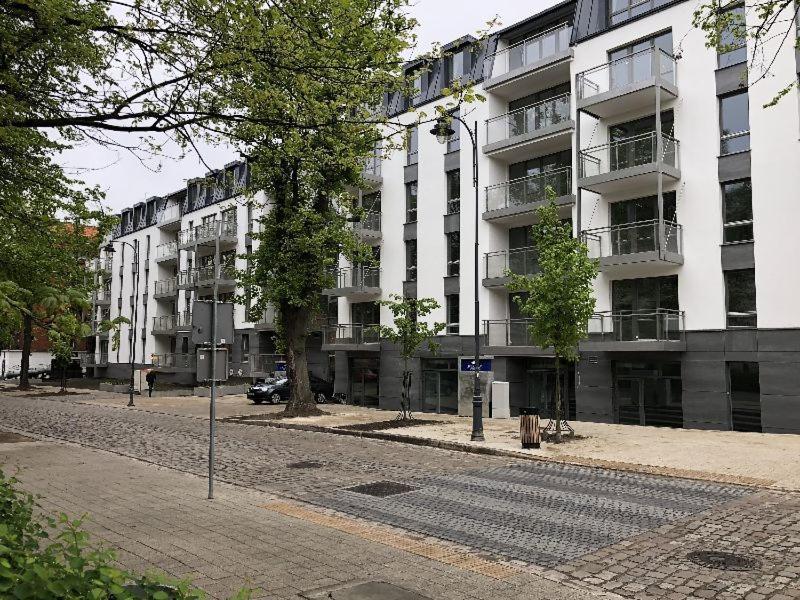 Patio Riverfront Aparthotel グダニスク エクステリア 写真