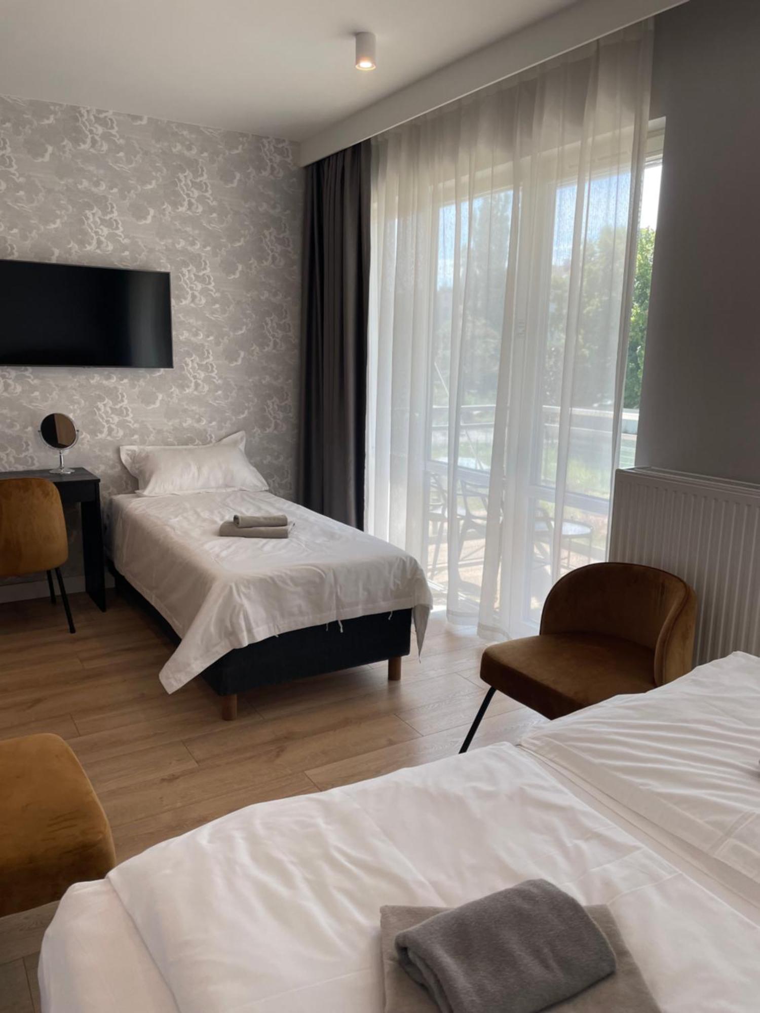 Patio Riverfront Aparthotel グダニスク エクステリア 写真
