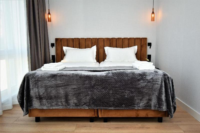 Patio Riverfront Aparthotel グダニスク エクステリア 写真
